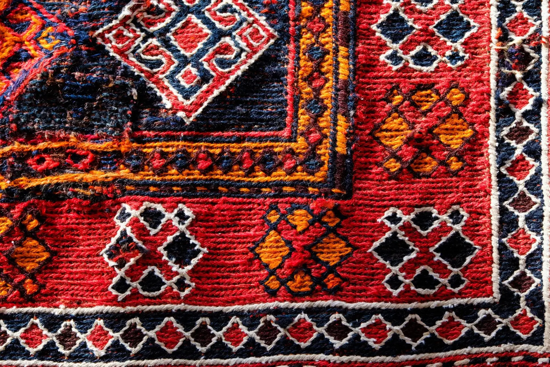 Why Are So Many Turkish Kilims Geometric? The Logic Behind Anatolian Pattern