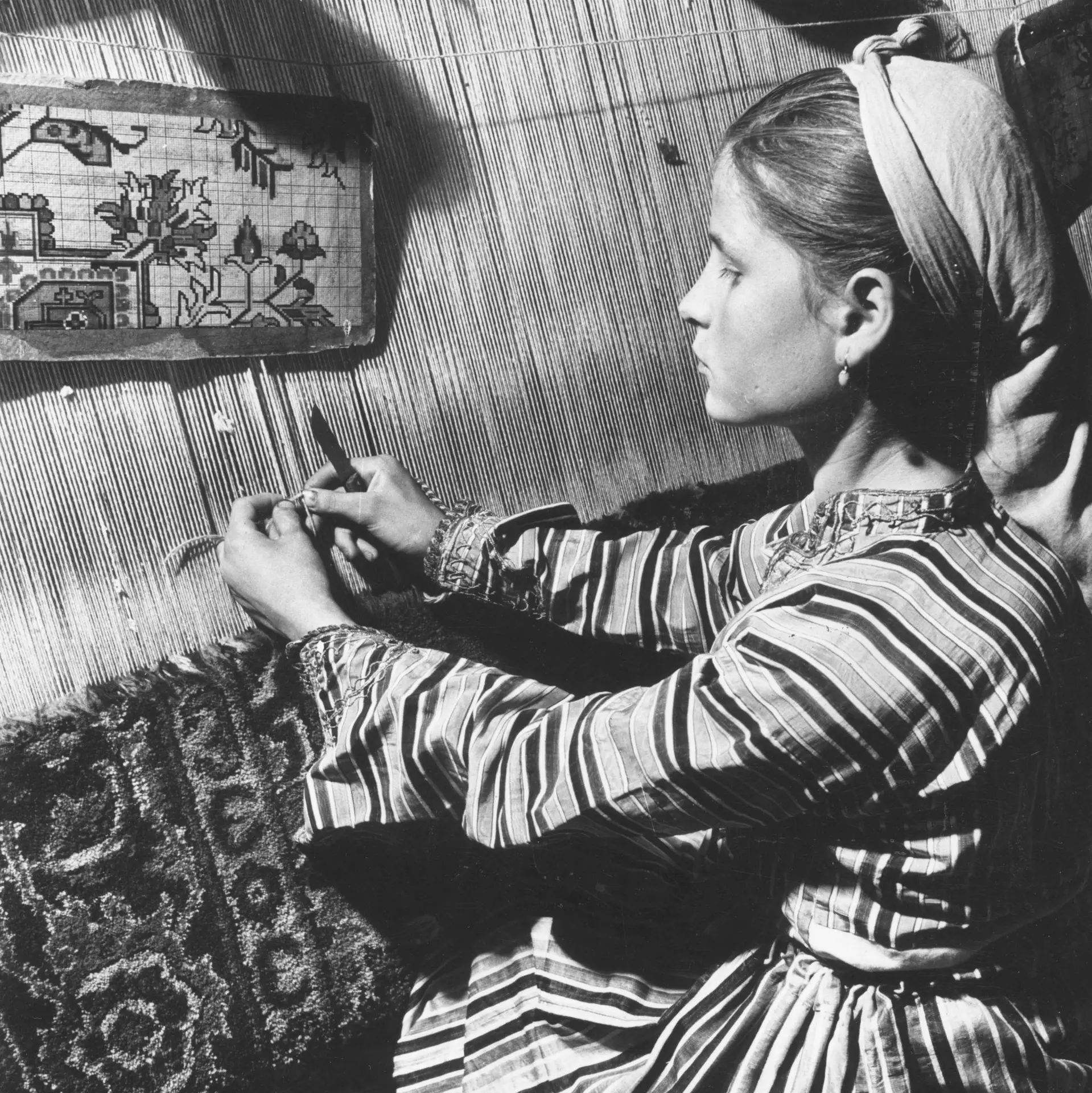 Why Are So Many Turkish Kilims Geometric? The Logic Behind Anatolian Pattern